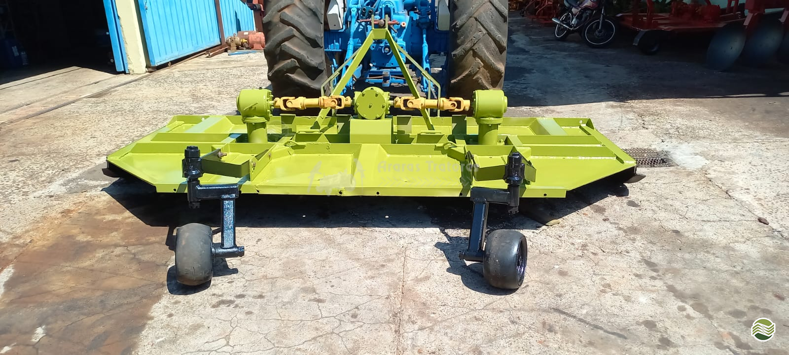 IMPLEMENTOS AGRICOLAS ROCADEIRA ROCADEIRA HIDRÁULICA DUPLA Araras Tratores ARARAS SÃO PAULO SP